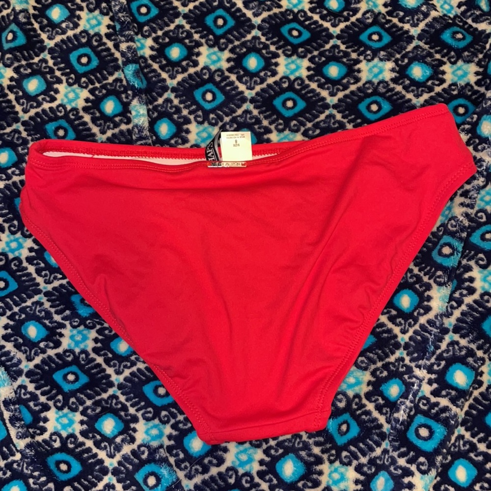 Never worn - Picture 2 of 2